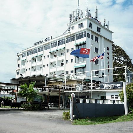 Merdeka Hotel Keluang Ngoại thất bức ảnh